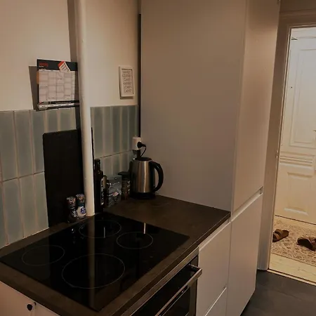 Cozy Frederiksberg Retreat I Perfect Location 5 Min To Metro *