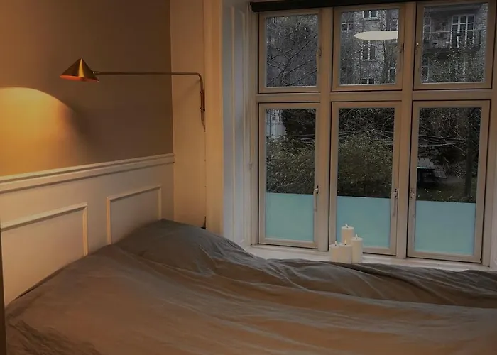 Cozy Frederiksberg Retreat I Perfect Location 5 Min To Metro *