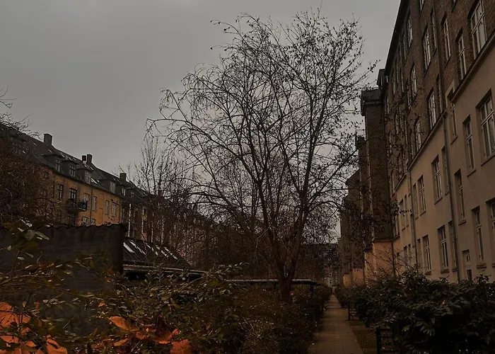 Cozy Frederiksberg Retreat I Perfect Location 5 Min To Metro Kopenhaga