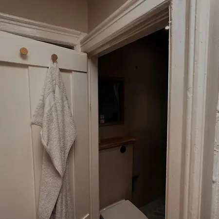 아파트 Cozy Frederiksberg Retreat I Perfect Location 5 Min To Metro